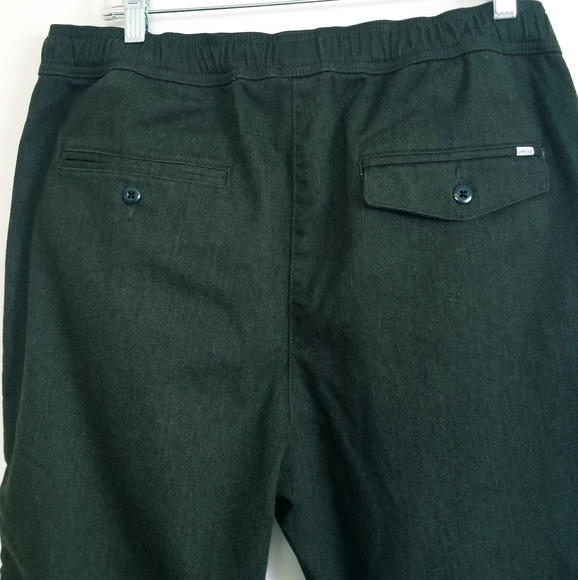 Levi's Dark Green Cargo Joggers - Picture 9 of 16